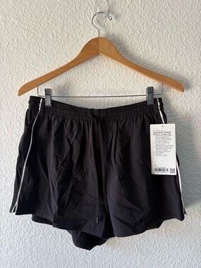 Lululemon Lightweight Relaxed Short 3”